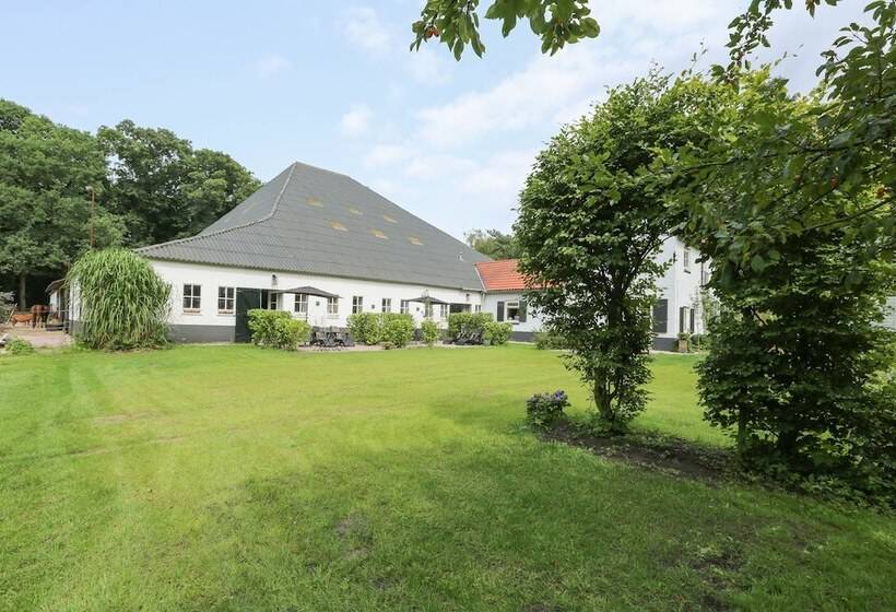 تختخواب و صبحانه Adelaerthoeve Logies & Ontbijt