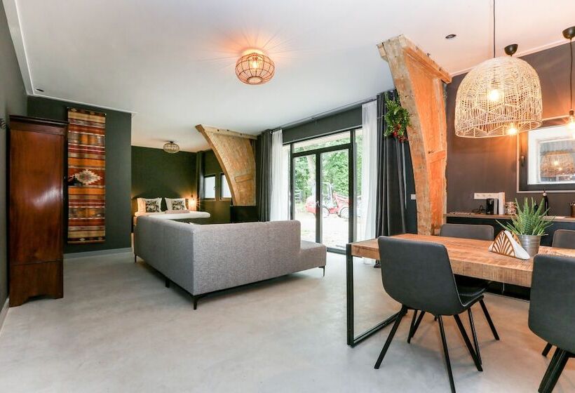 تختخواب و صبحانه Adelaerthoeve Logies & Ontbijt