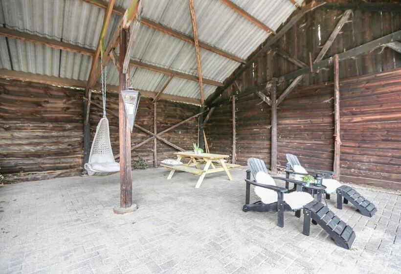 تختخواب و صبحانه Adelaerthoeve Logies & Ontbijt