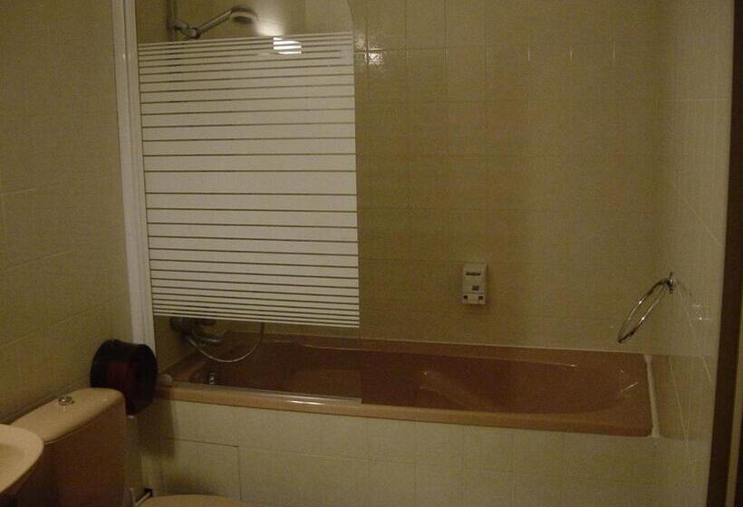 住宿加早餐 Adonis Chambres D Hotes