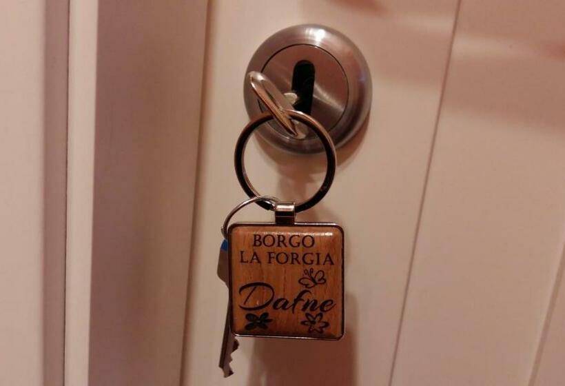 ベッドアンドブレックファースト Borgo La Forgia