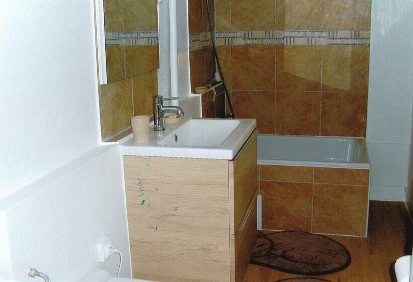 ベッドアンドブレックファースト Chambre D Hotes A Nérac