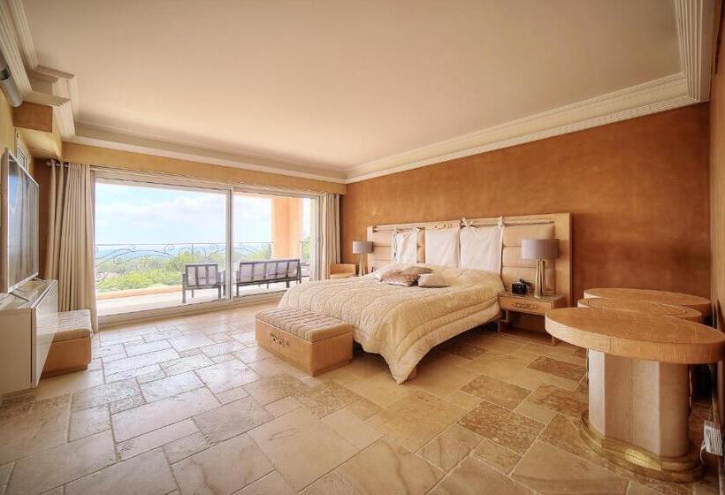 ベッドアンドブレックファースト Havre De Paix 5 étoiles Prestige Jacuzzi, Hammam, Sauna, Piscine Chauffée Mougins Cannes Grasse