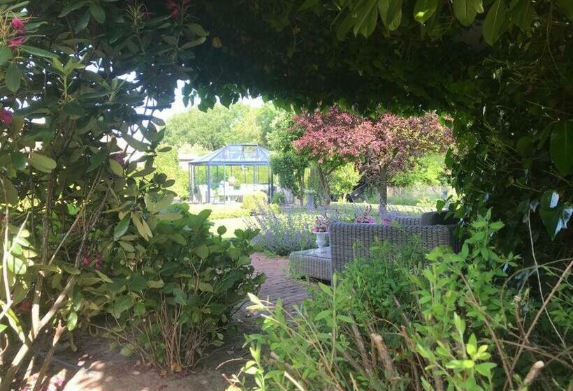 住宿加早餐  De Tuinkamer