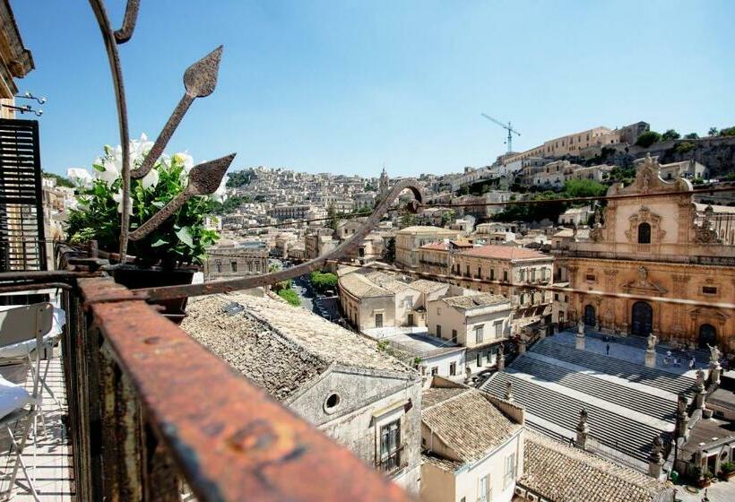 تختخواب و صبحانه Dimora Birullà