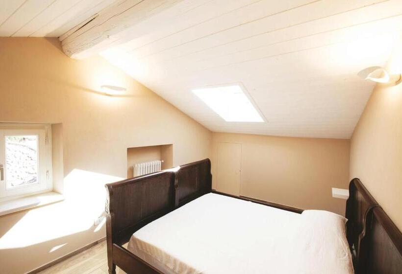 住宿加早餐  Dimora Della Rocca