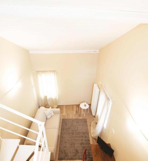 住宿加早餐  Dimora Della Rocca