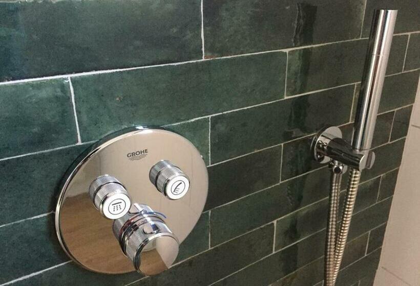 住宿加早餐  Het Koningshofje