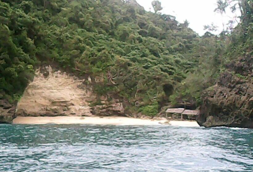 تختخواب و صبحانه Riverside At Aninuan Accommodation And Food