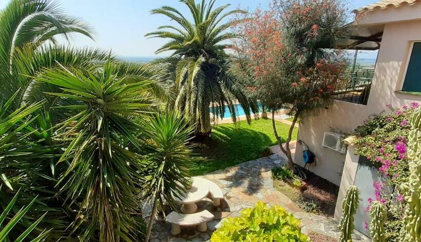 צימר Suite & Spa Panoramic Olivars