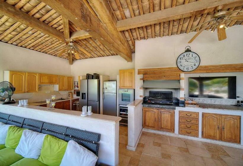 ベッドアンドブレックファースト Havre De Paix 5 étoiles Prestige Jacuzzi, Hammam, Sauna, Piscine Chauffée Mougins Cannes Grasse