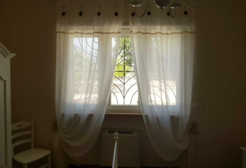 تختخواب و صبحانه Villa Venus Woods
