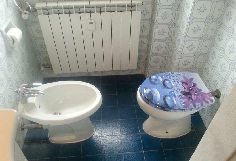 مبيت وإفطار Vittoria_albissola