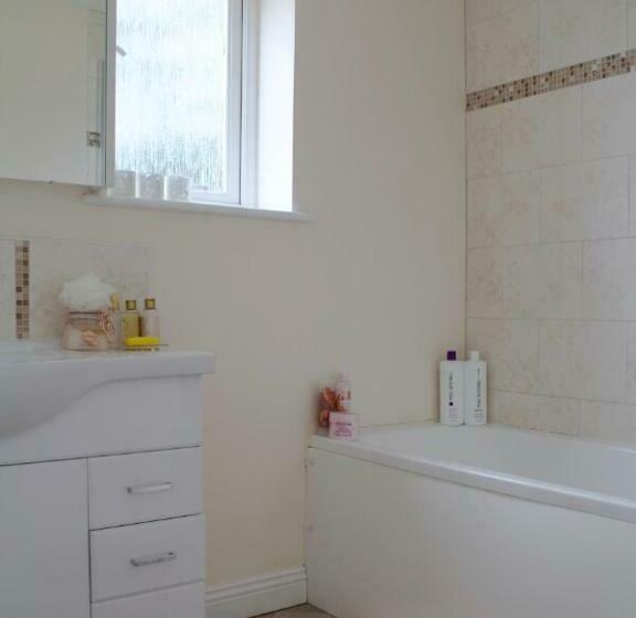 민박 Webbys Windrush Walk