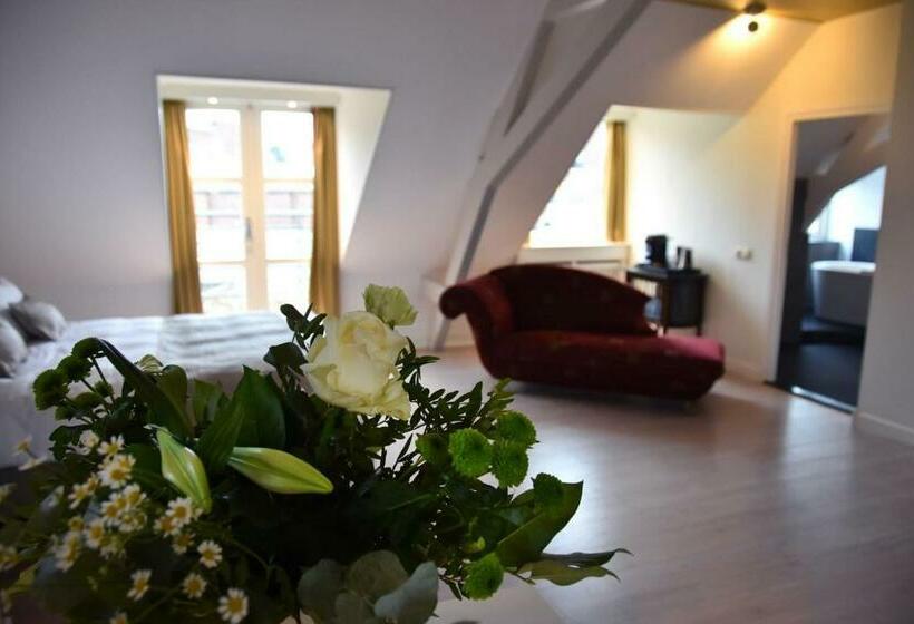 Bed and Breakfast Zzzuite25