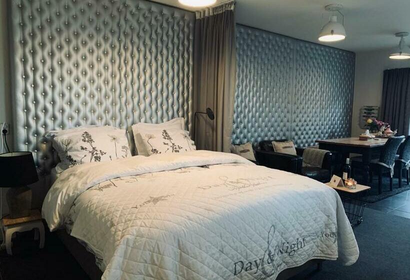 Bed & Breakfast Aan De Banis