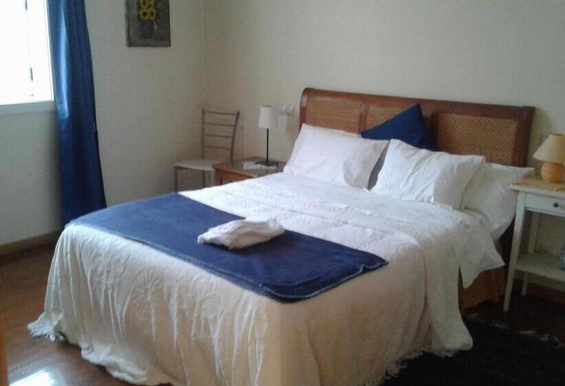 ホテル Casa Dos Confrades