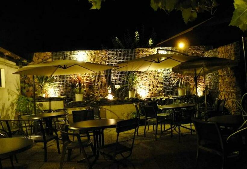 酒店 Gastehaus Weingut Rossler