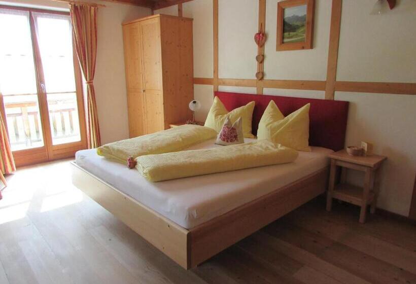 בית מלון כפרי Stifterhof