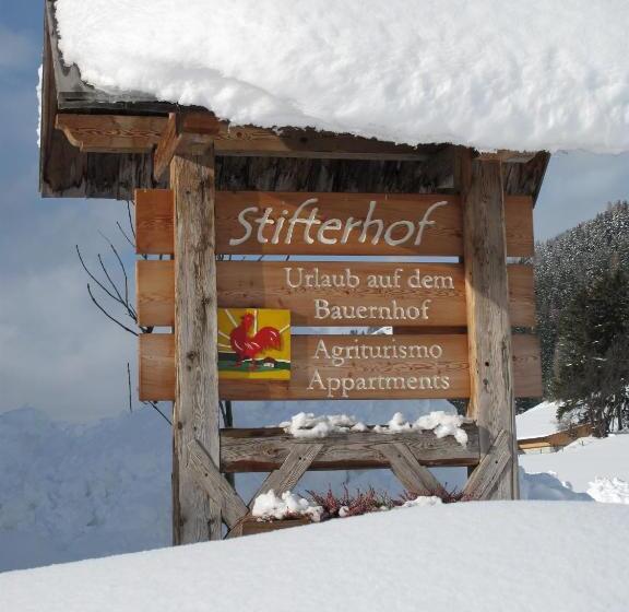 בית מלון כפרי Stifterhof