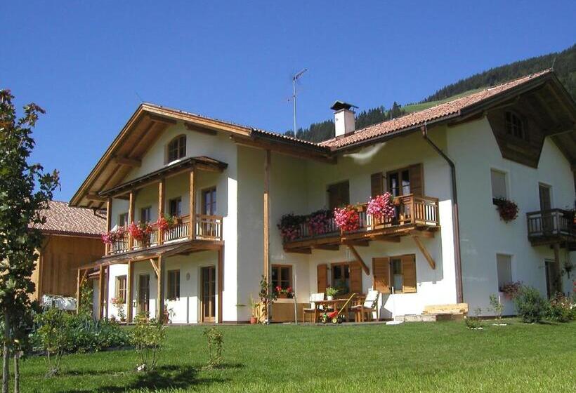 בית מלון כפרי Stifterhof