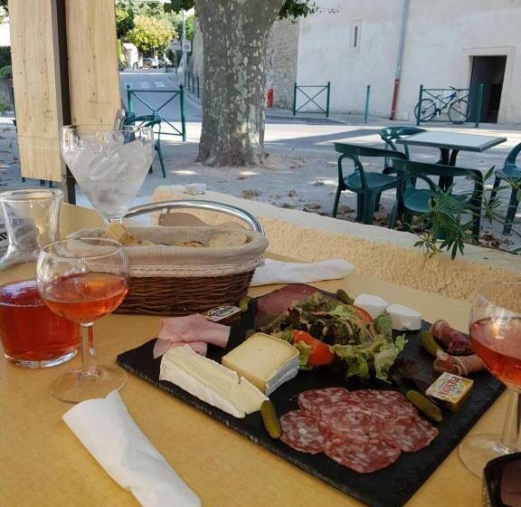 ペンション A L Ombre Du Ventoux