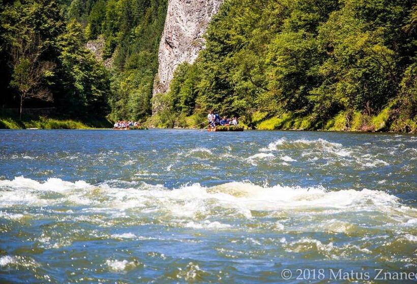 膳宿费 Chalupa Anna