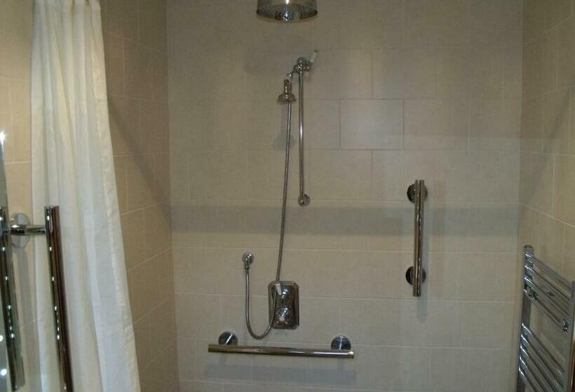 Пансион Cosy Ground Floor Disabled Friendly Room In Farm House