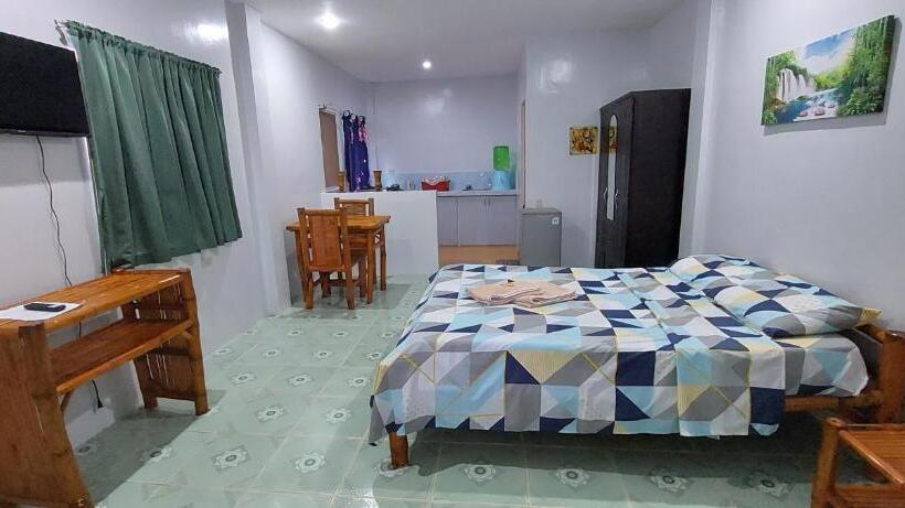 پانسیون Genna S Tourist Inn Santa Fe