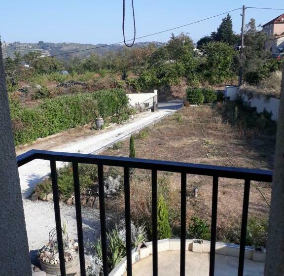 펜션 Guest House Domaine Des Grouilleres