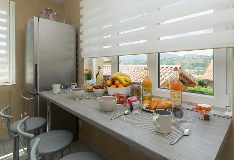 펜션 Guest House Domaine Des Grouilleres