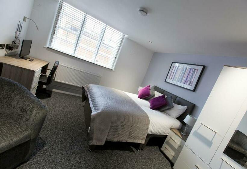 膳宿费 Old County Court