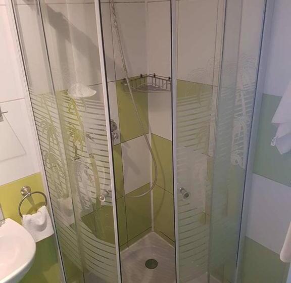 פנסיון Onalisa