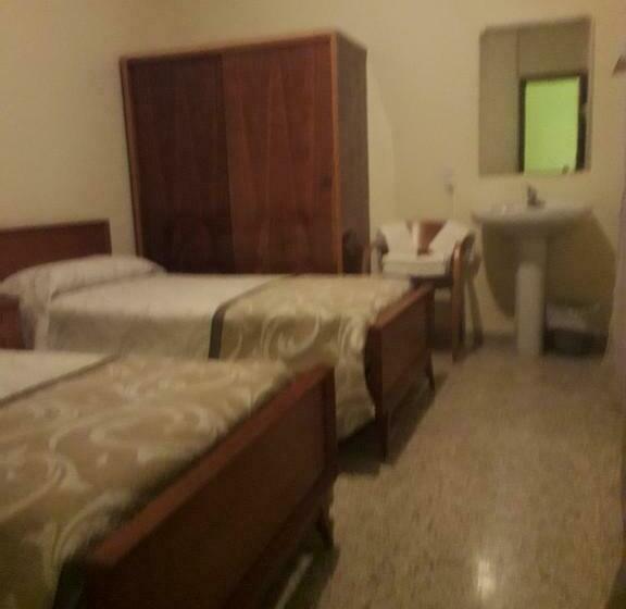 بنسيون Pensio Fluvia