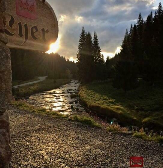 بنسيون Pivovar Lyer