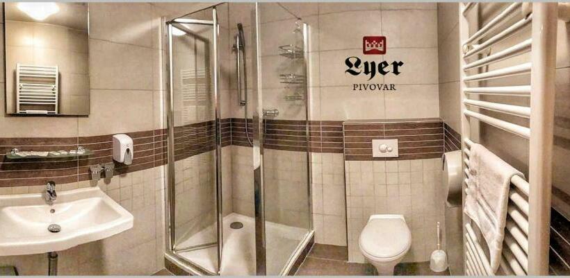 بنسيون Pivovar Lyer