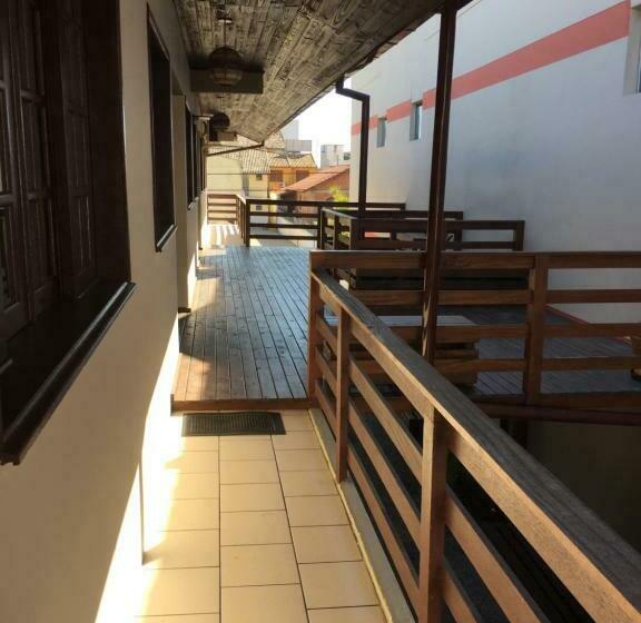 פנסיון Pousada Villa Garcia   Residencial