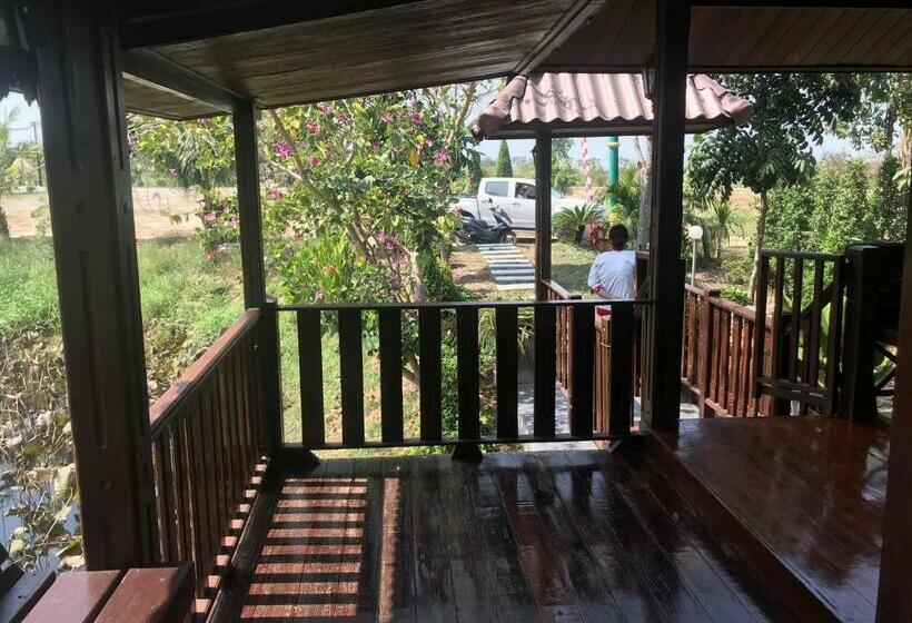 بنسيون Thakrayang Brass Artisan Home Stay