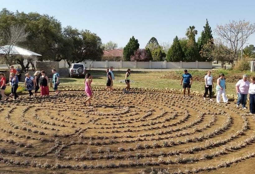 بنسيون Third Rock Guesthouse