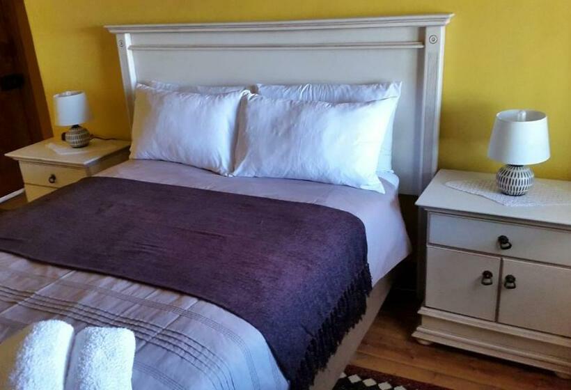 بنسيون Third Rock Guesthouse