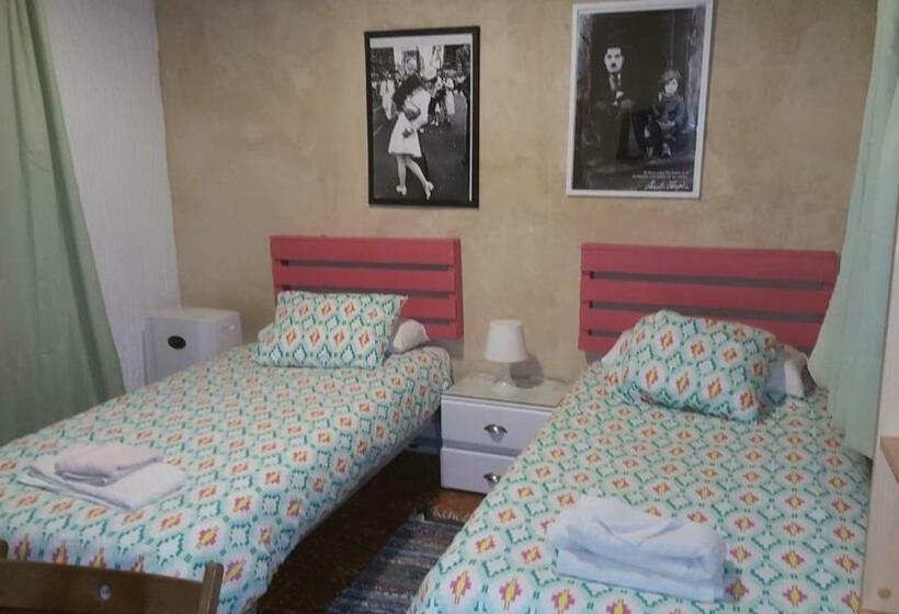 פנסיון Villa Marina