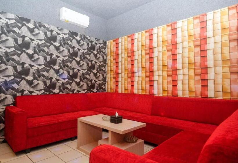 Urbanview Hotel Dedy Jaya Brebes