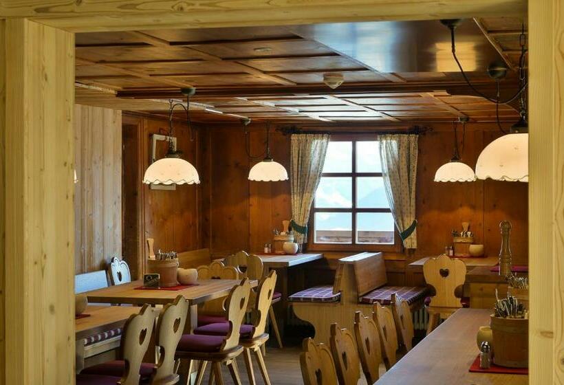 הוסטל Haus Matschwitz