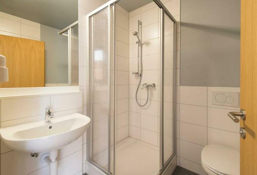 הוסטל Haus Matschwitz