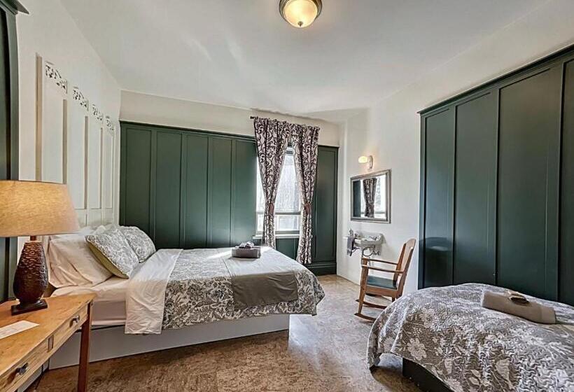 Общежитие Maison Zacharie