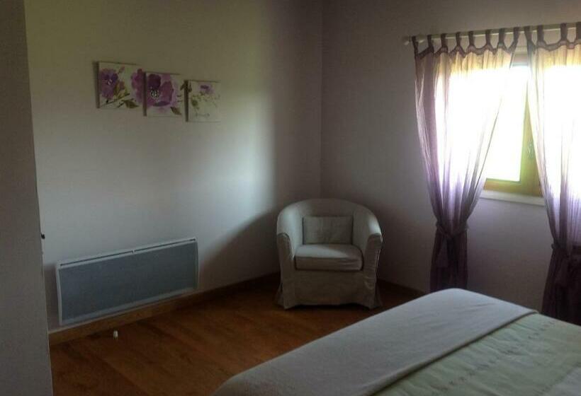 مبيت وإفطار Au Mas Des Graviers