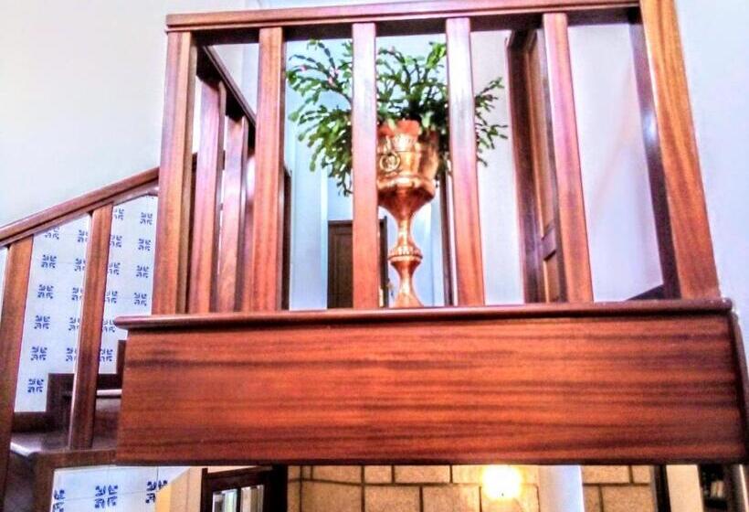 مبيت وإفطار Casa Vale Do Rio Ovil