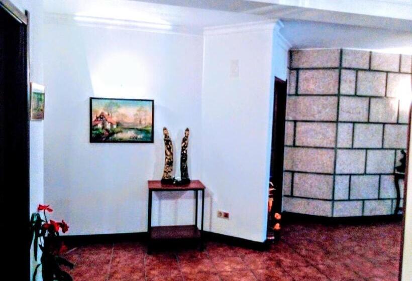 مبيت وإفطار Casa Vale Do Rio Ovil