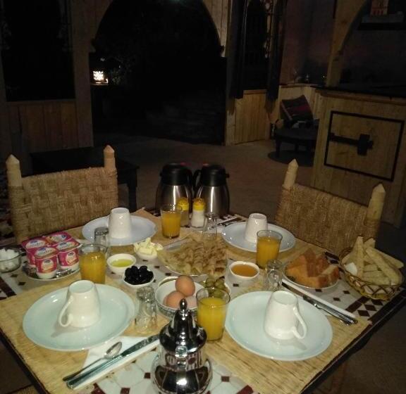 تختخواب و صبحانه Chambre D Hôtes Aya