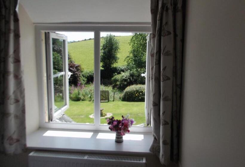 Bed and Breakfast Deepaller Farm